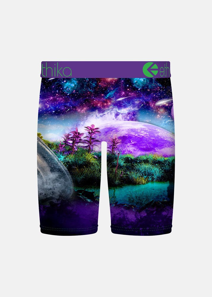 Boys Crash Landing Staple